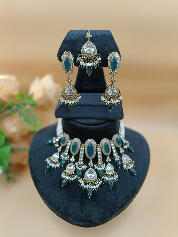 Prerna Kundan Necklace Set