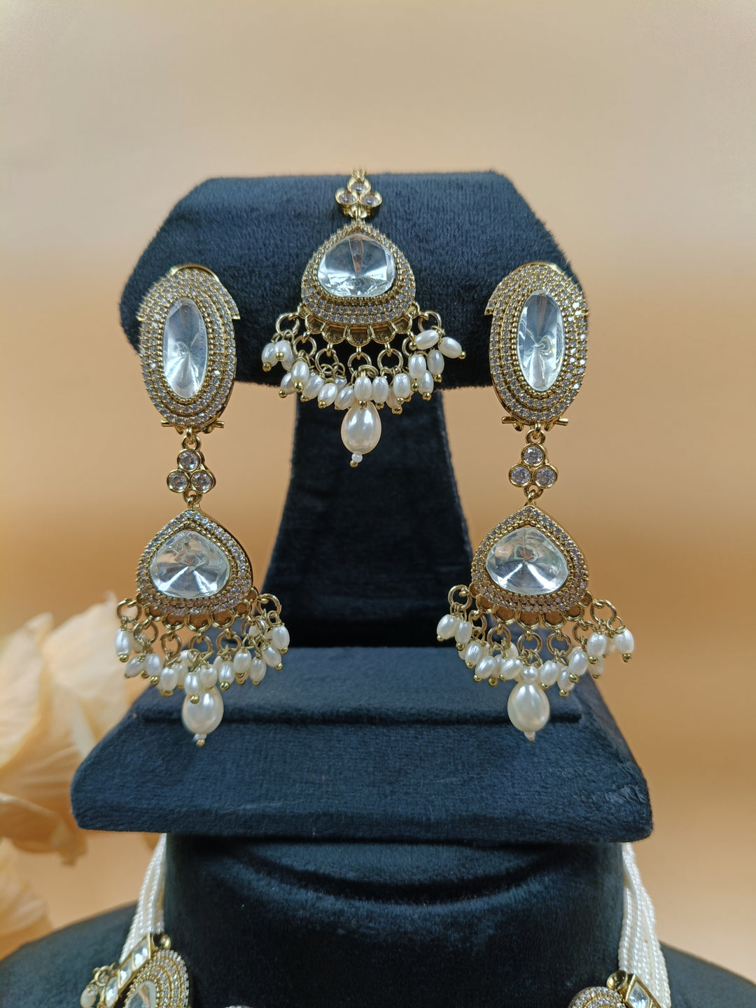 Prerna Kundan Necklace Set