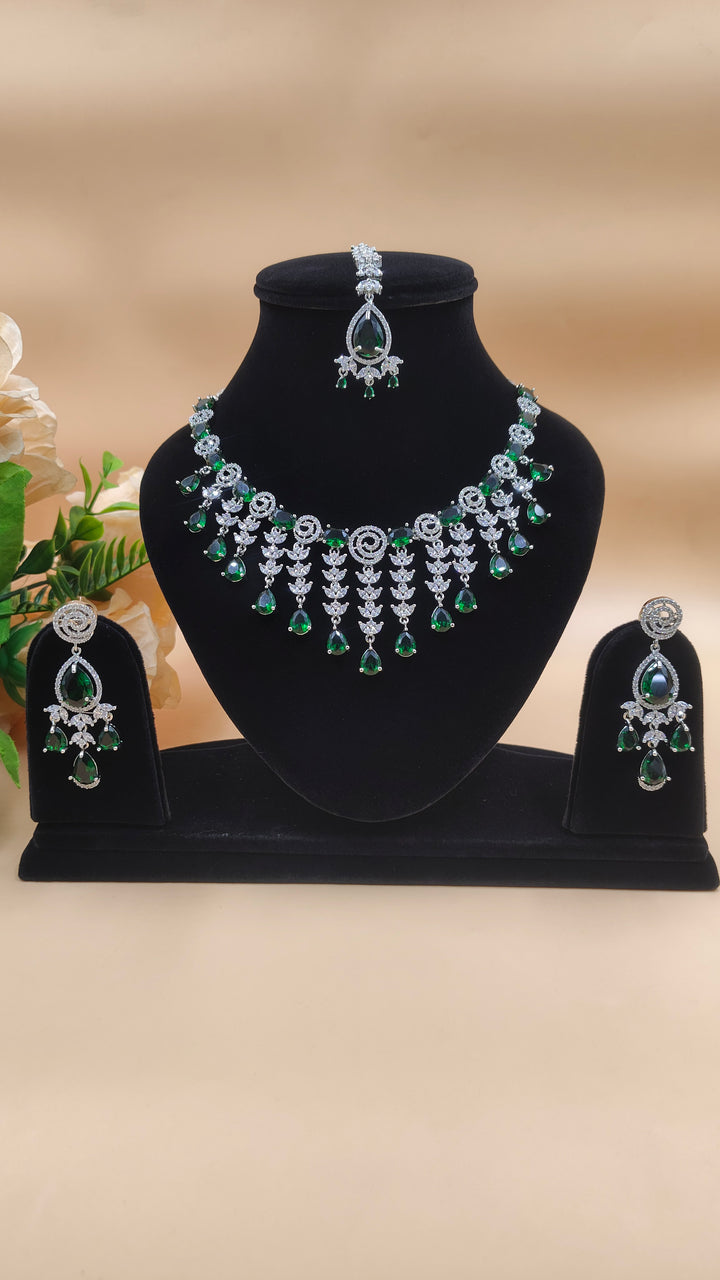 Aamna AD Necklace Set