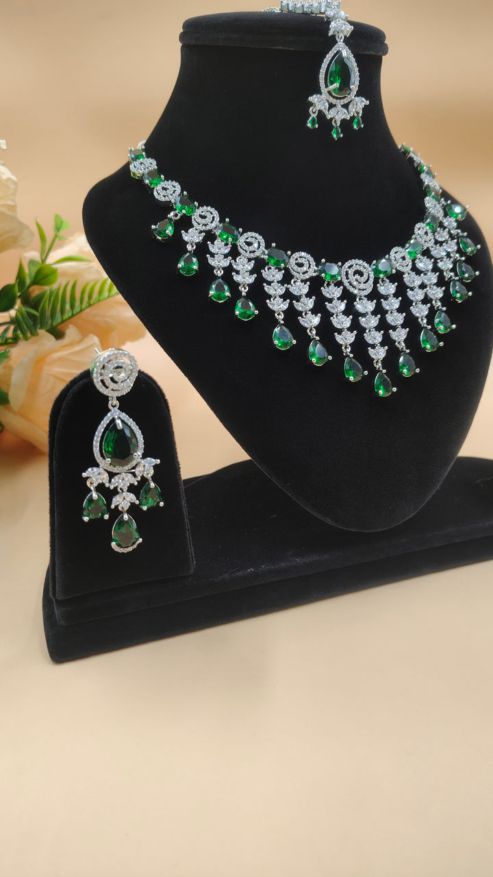 Aamna AD Necklace Set