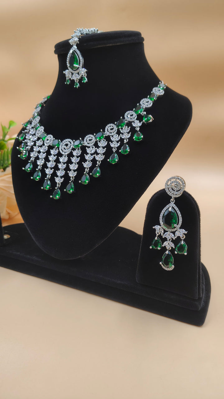 Aamna AD Necklace Set