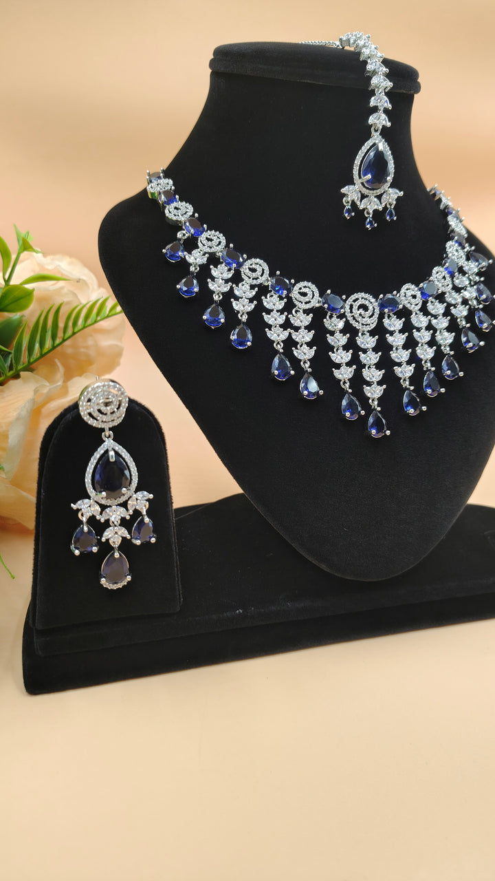 Aamna AD Necklace Set