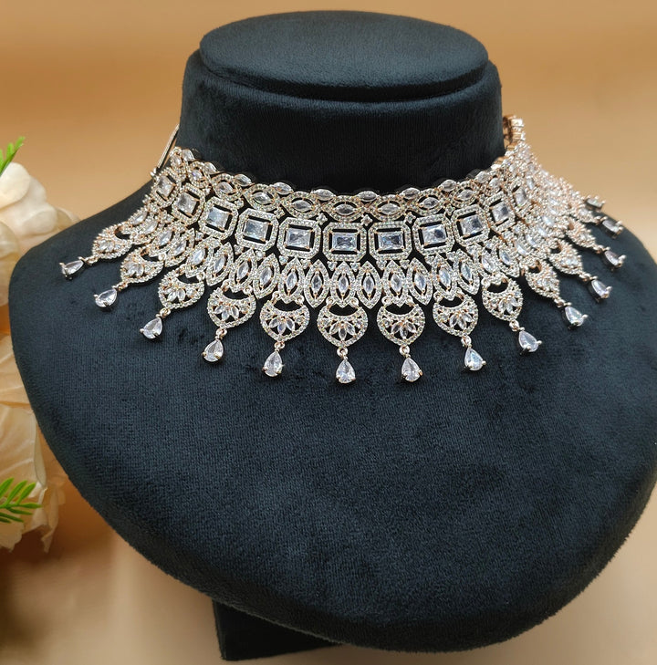 Matilda AD Necklace Set