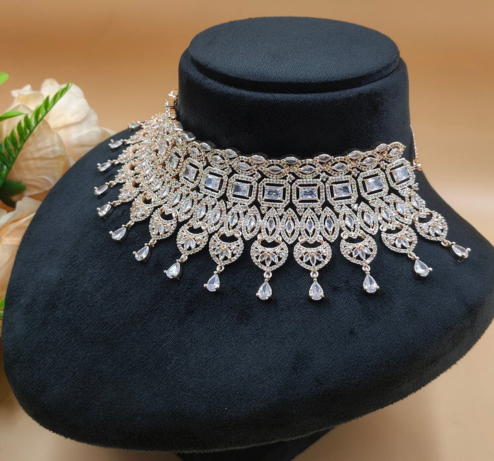 Matilda AD Necklace Set