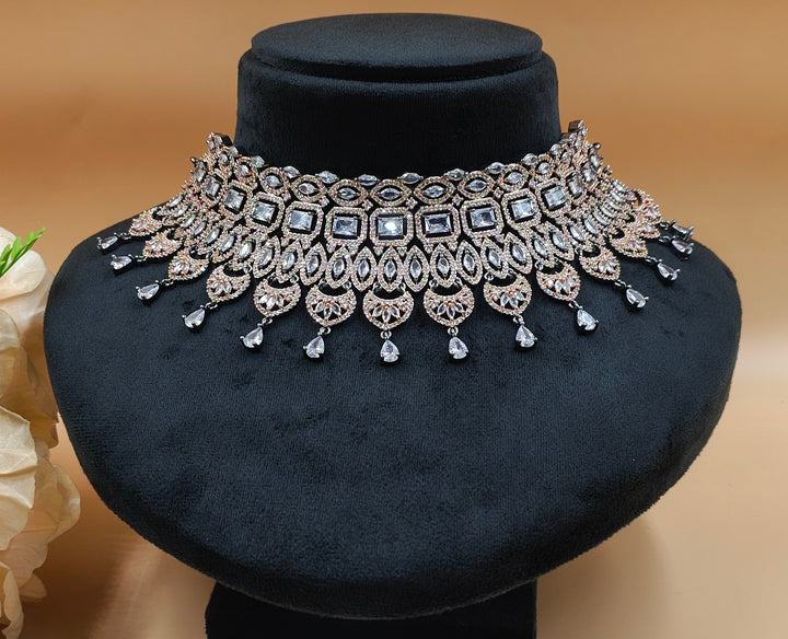 Matilda AD Necklace Set