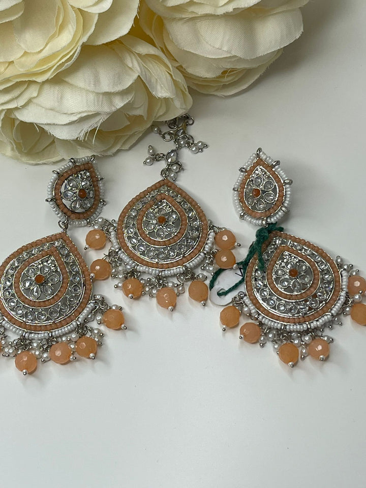 Izhaar Indian Maang Tikkat Set With Earrings For Girls And Womens.