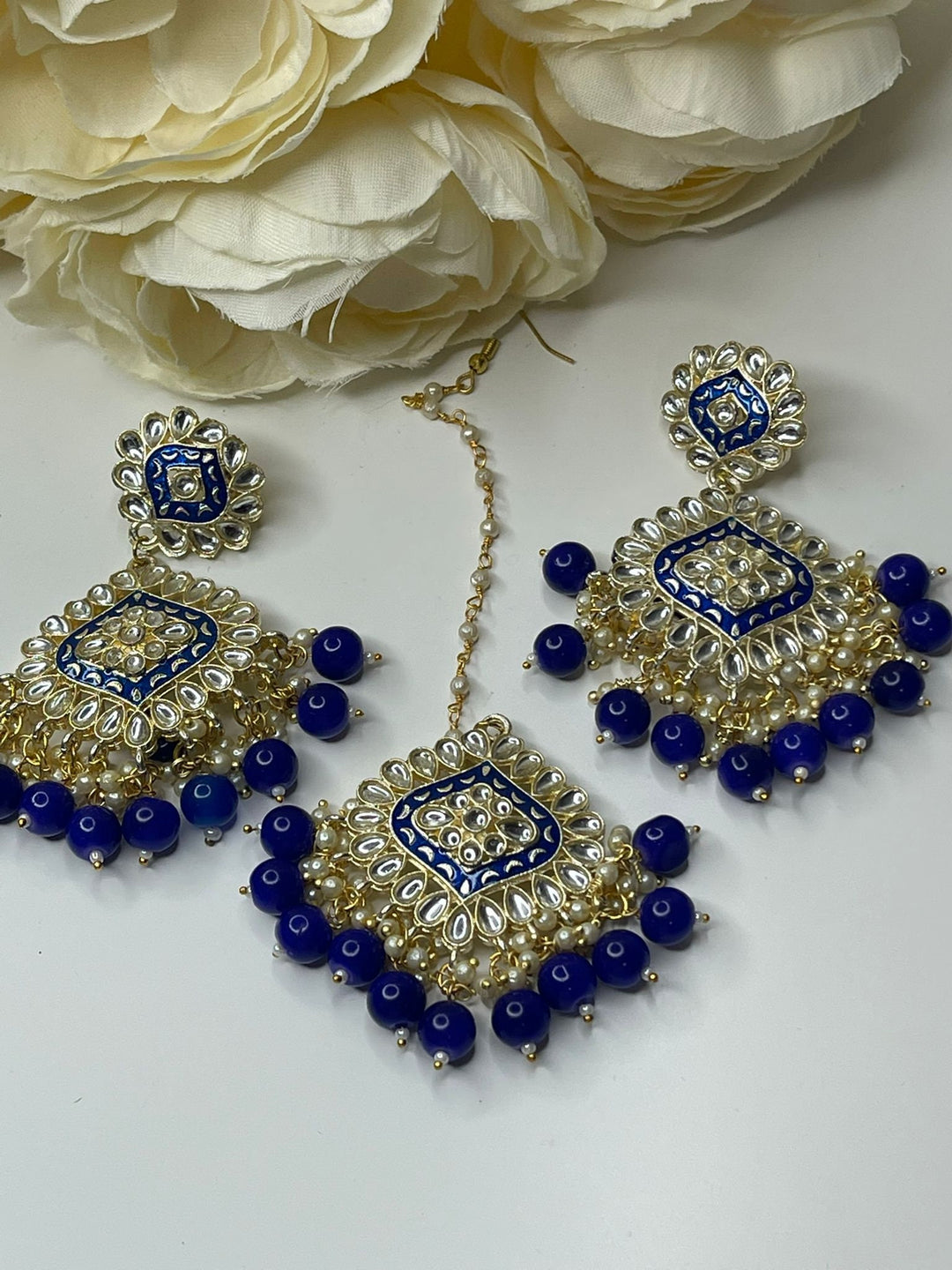 Izhaar Indian Maang Tikkat Set With Earrings For Girls And Womens.