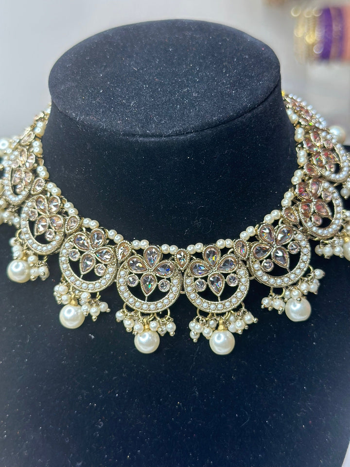 Noori Reverse AD Necklace