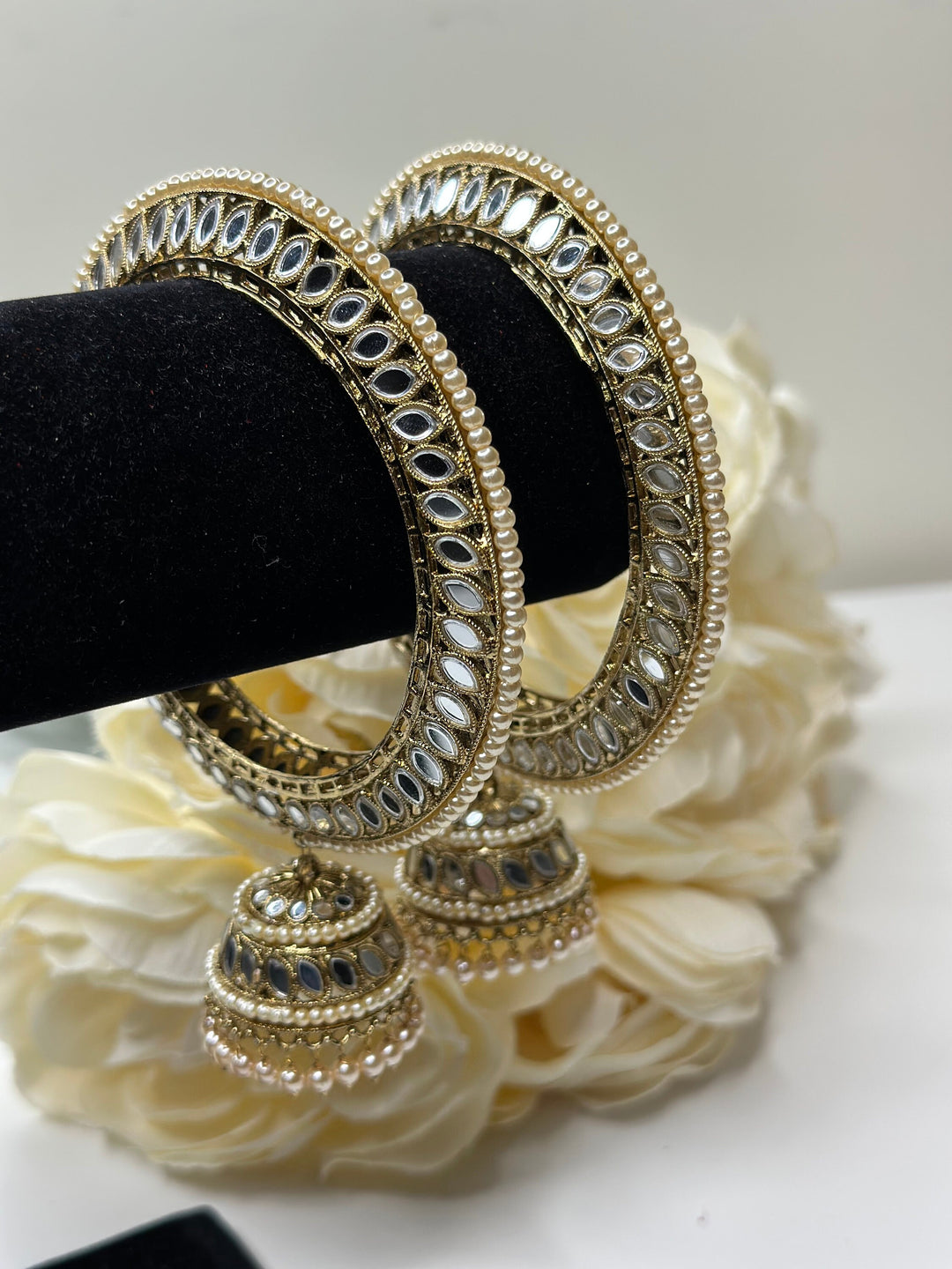 Designer Kundan Bangles Set