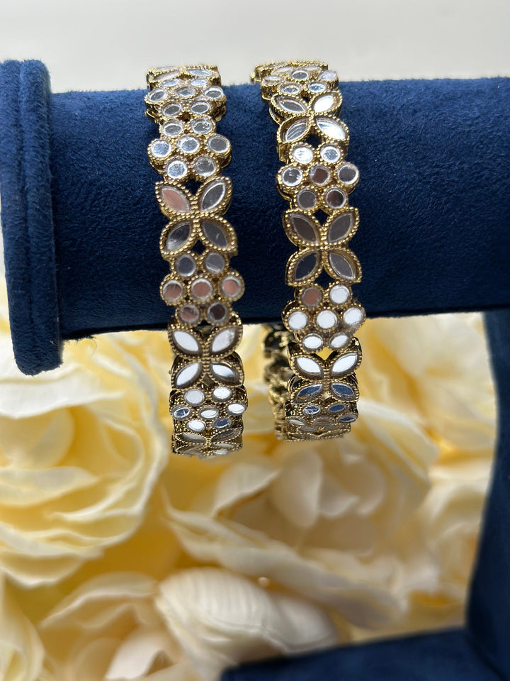 Designer Kundan Bangles set