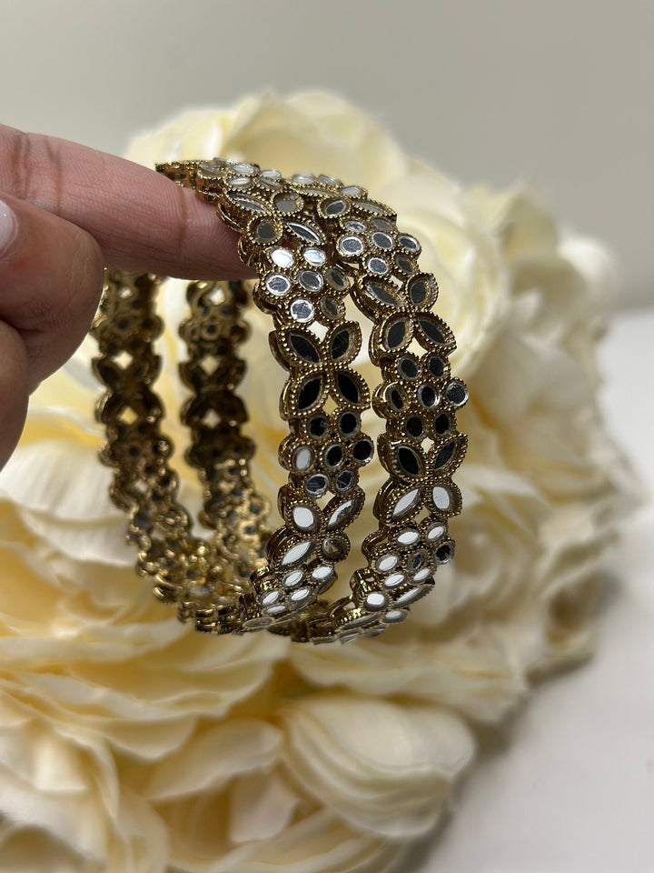 Designer Kundan Bangles set