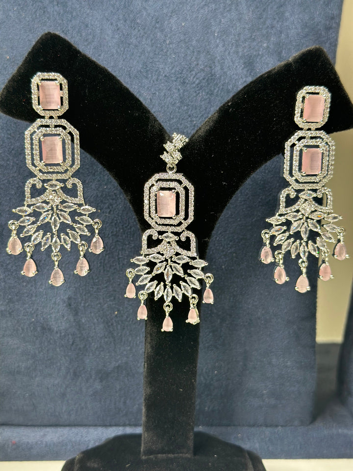 Izhaar AD Silver Earings and tikka set Womens ADET001