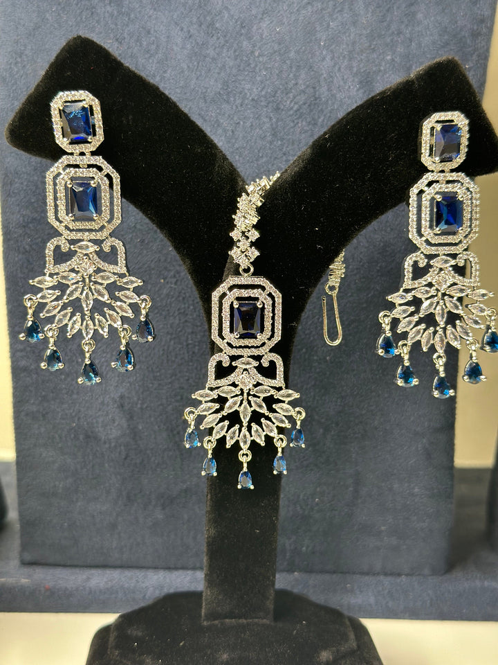 Izhaar AD Silver Earings and tikka set Womens ADET001