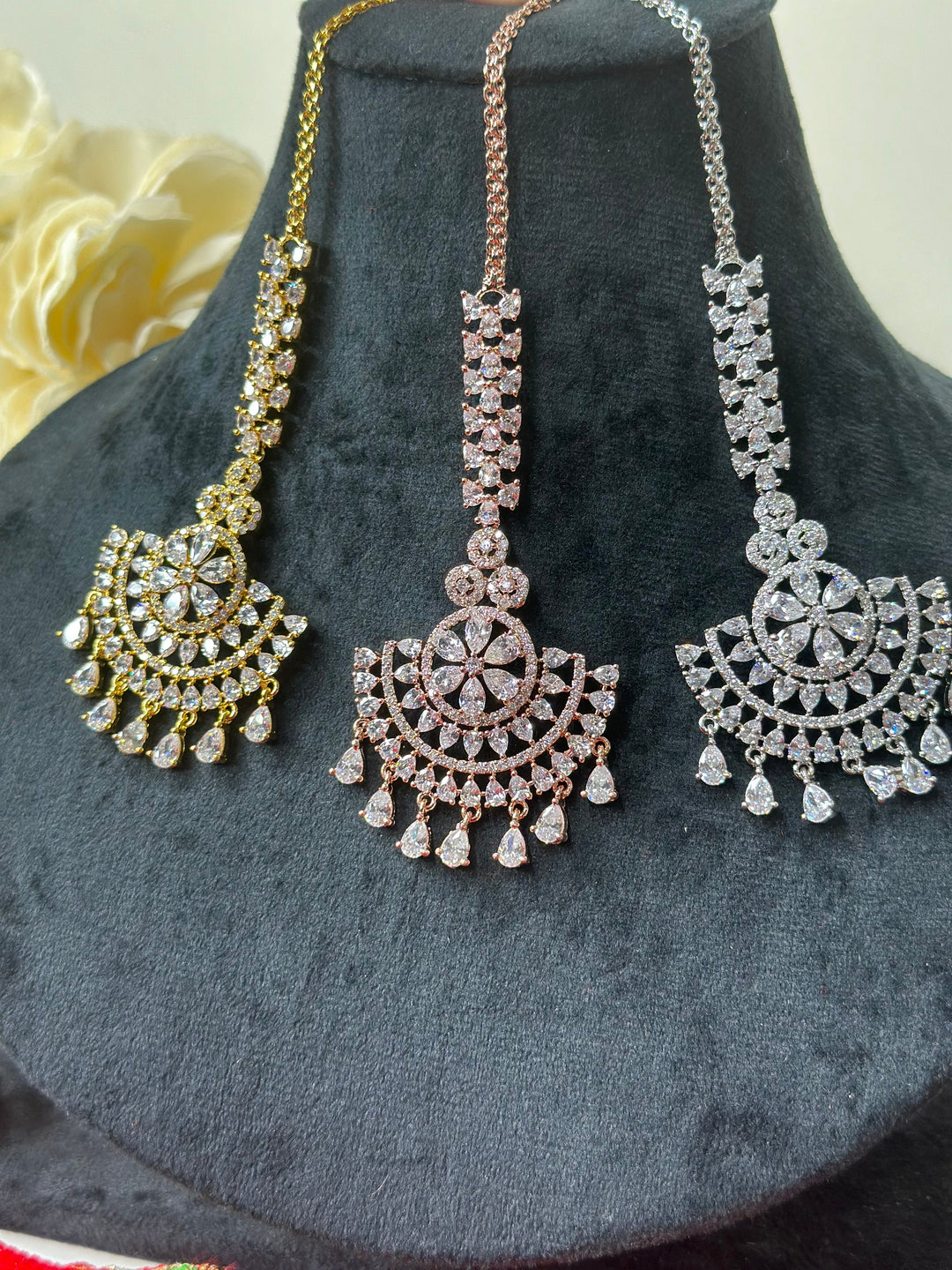 Izhaar Trending Wedding AD Maang Tikka