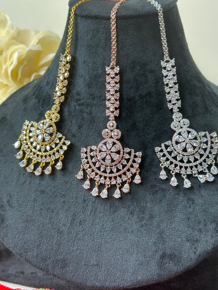 Izhaar Trending Wedding AD Maang Tikka