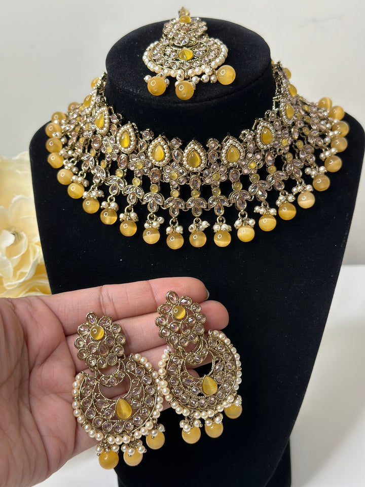 Anika Polki Kundan with Pearl Necklace Set