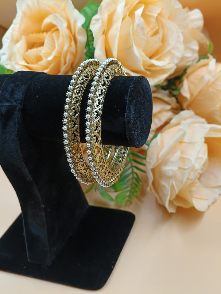 Designer Style Statement Pearl Bangles