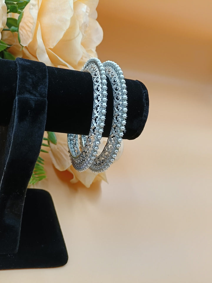 Designer Style Statement Pearl Bangles