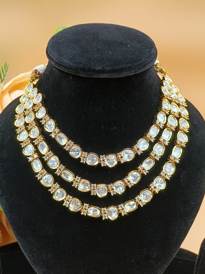 Eraya Paachi White Kundan Necklace Set