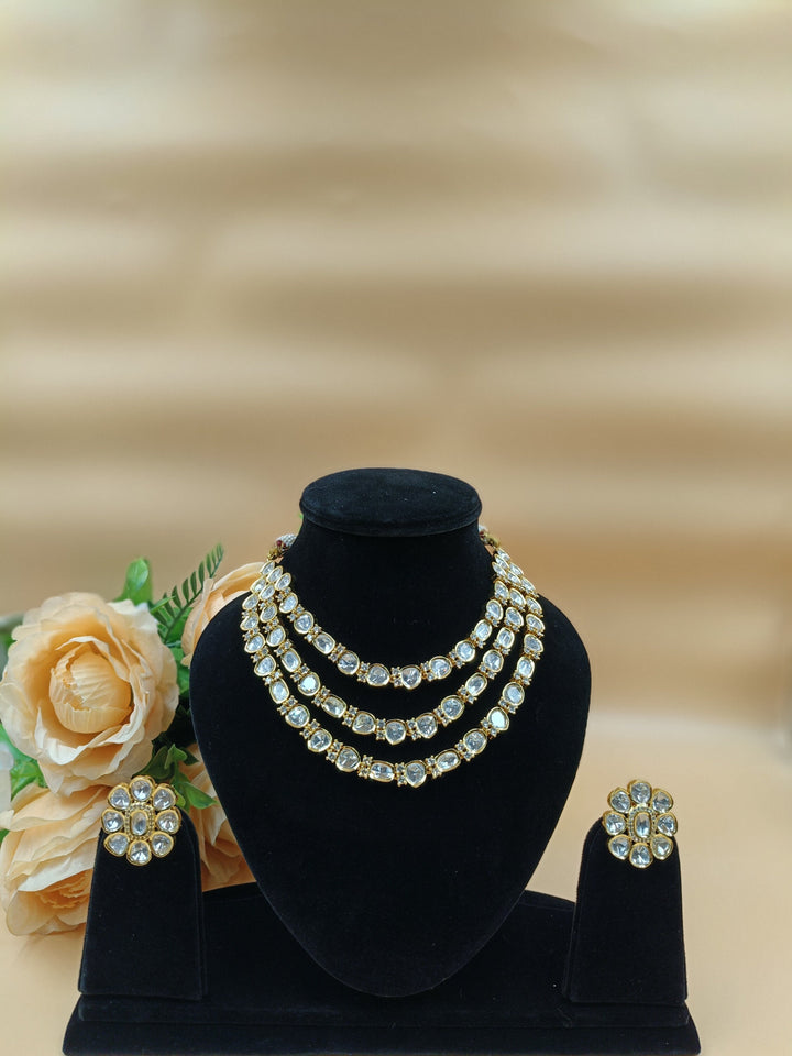 Eraya Paachi White Kundan Necklace Set