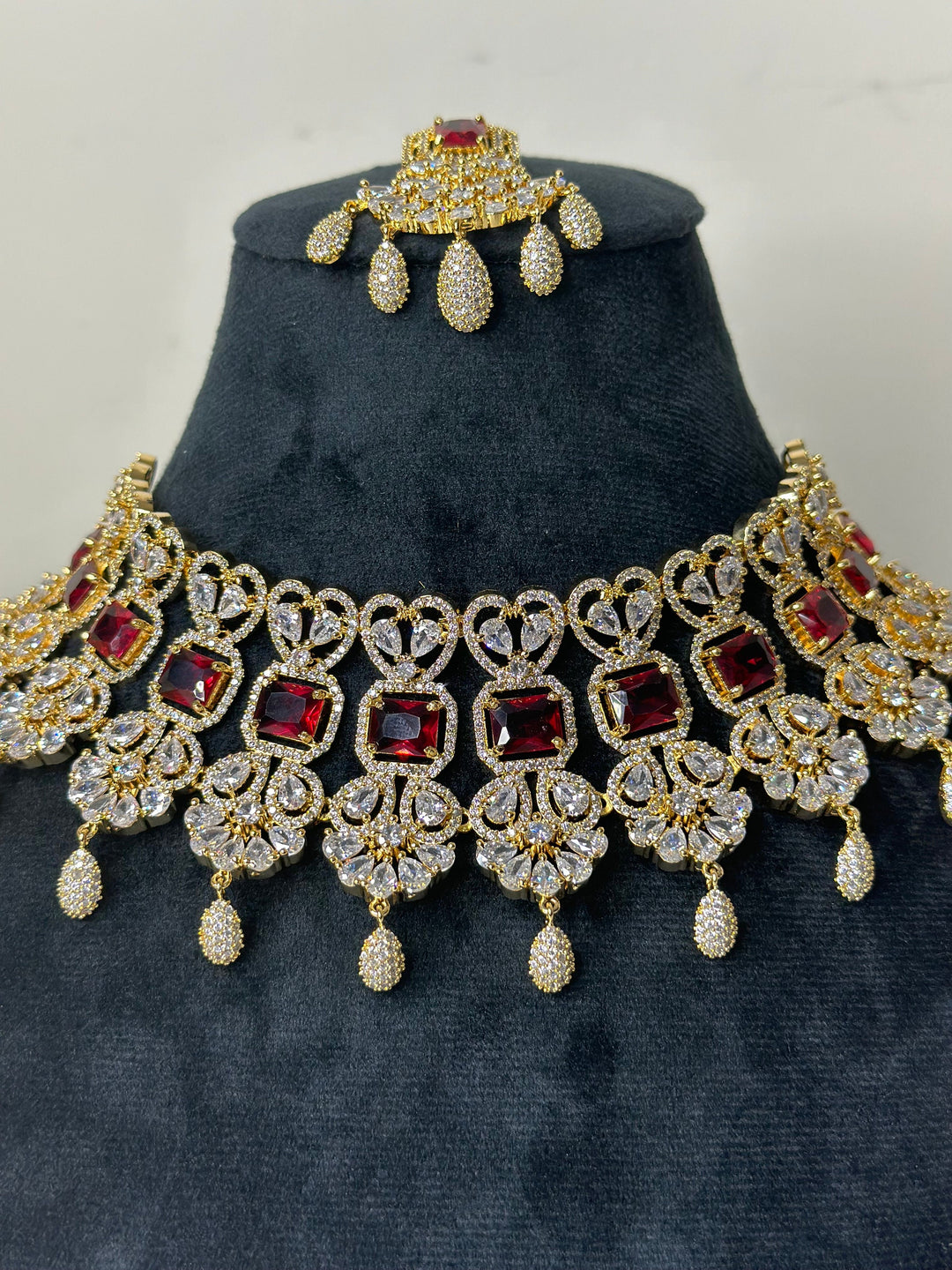 Isa CZ Necklace AD Set011