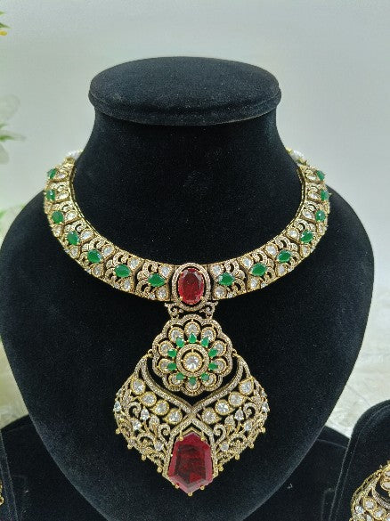 Liya Kundan Set