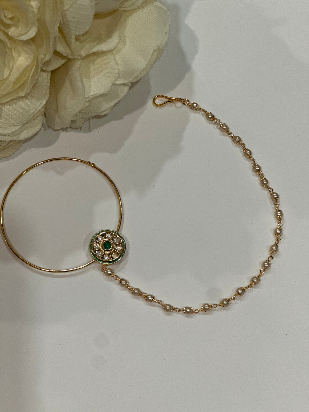 Izhaar Reverse Nose Ring