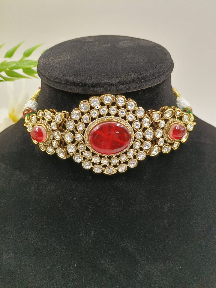Aparna Kundan Choker Set