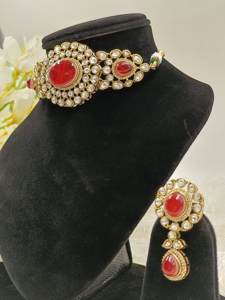 Aparna Kundan Choker Set
