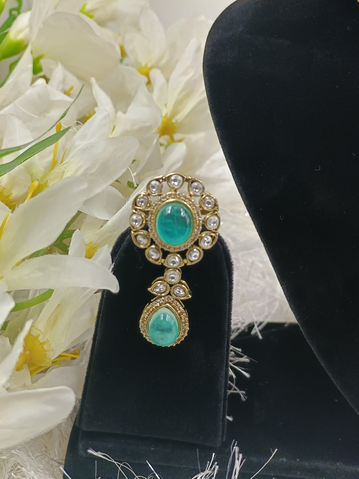 Aparna Kundan Choker Set