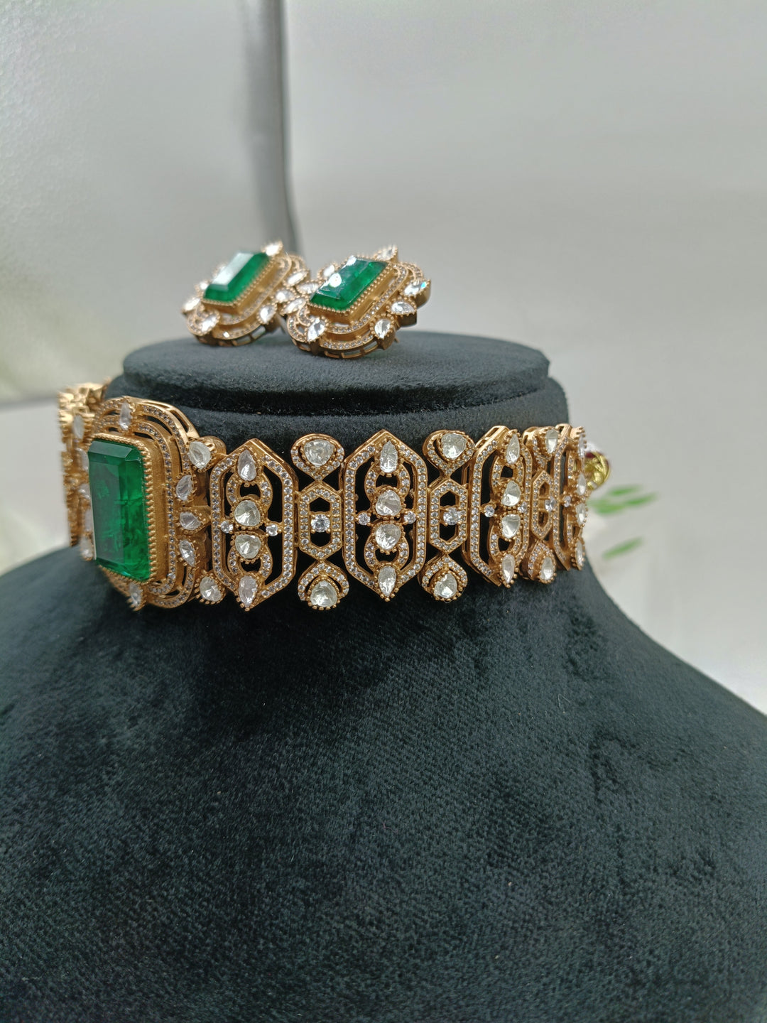 
Kundan set jewelry set, luxury jewelry, gold choker necklace, diamond elegant jewelry, 