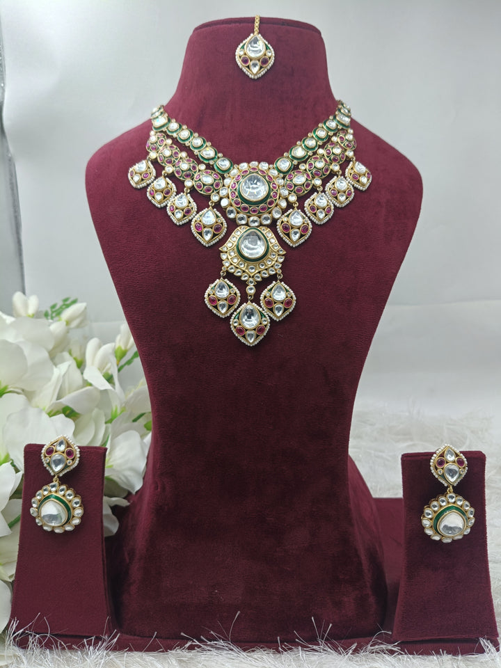 Jigisha  Kundan set