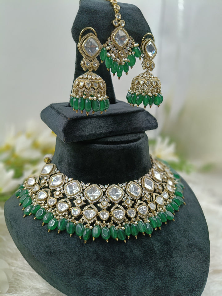 Falguni Kundan Set
