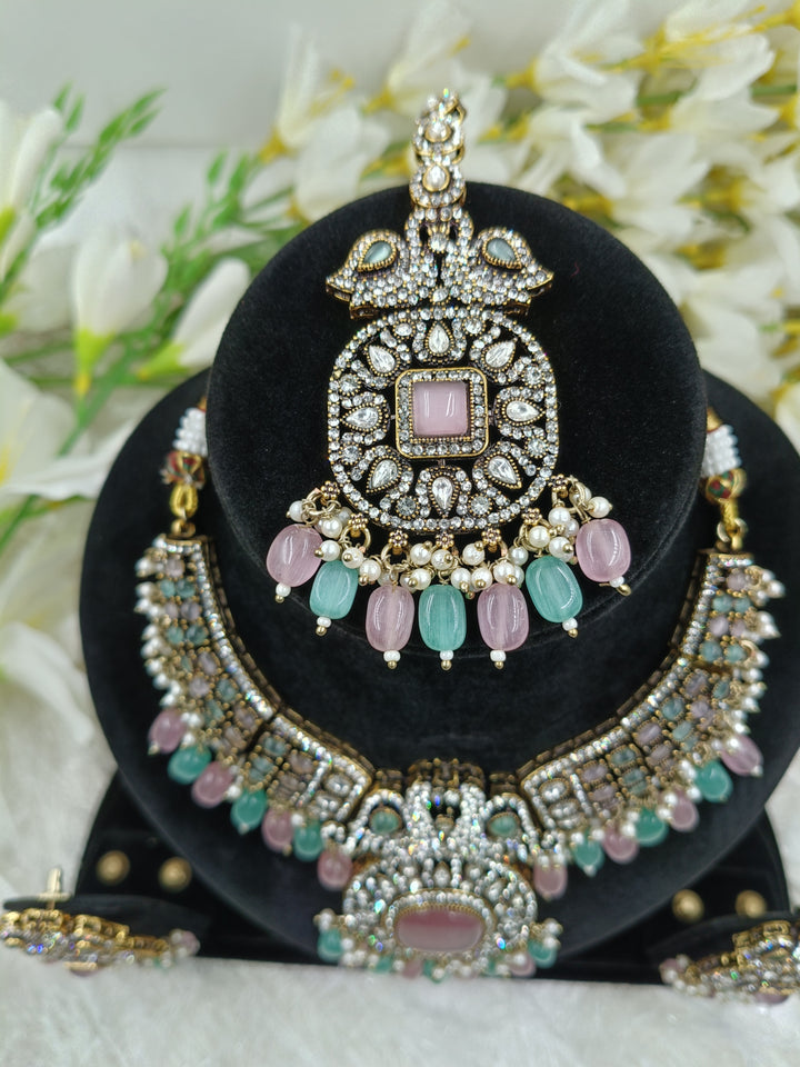 Samriddhi Kundan Set