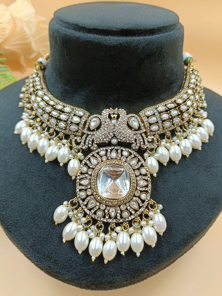 Samriddhi Kundan Set