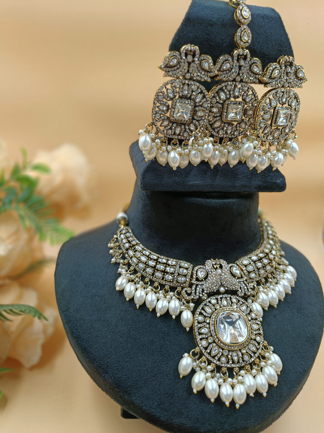 Samriddhi Kundan Set