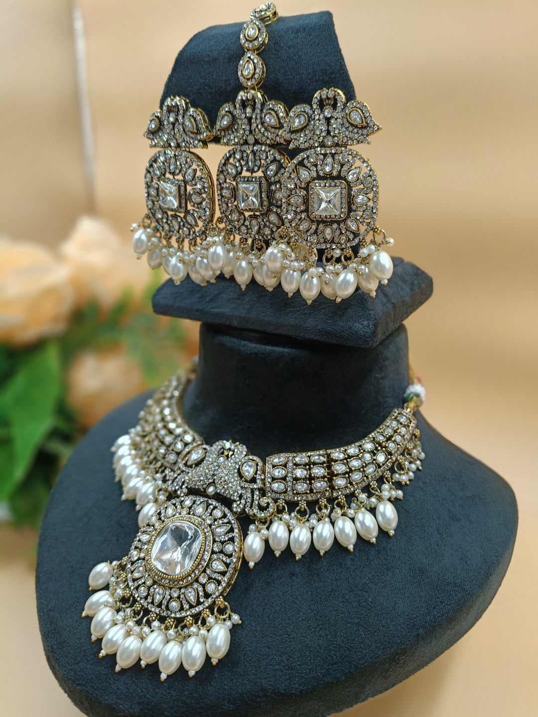 Samriddhi Kundan Set