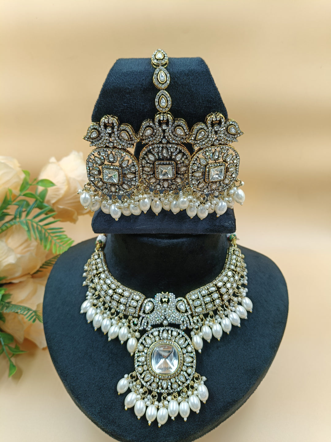 Samriddhi Kundan Set