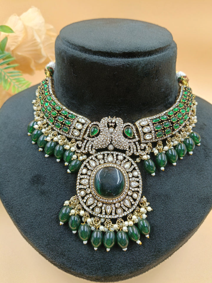 Samriddhi Kundan Set