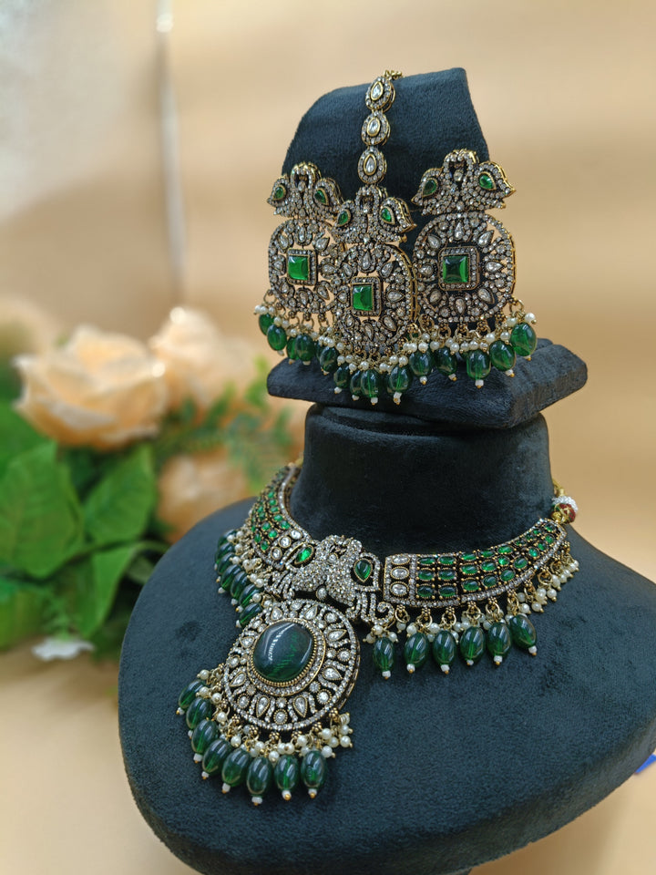Samriddhi Kundan Set