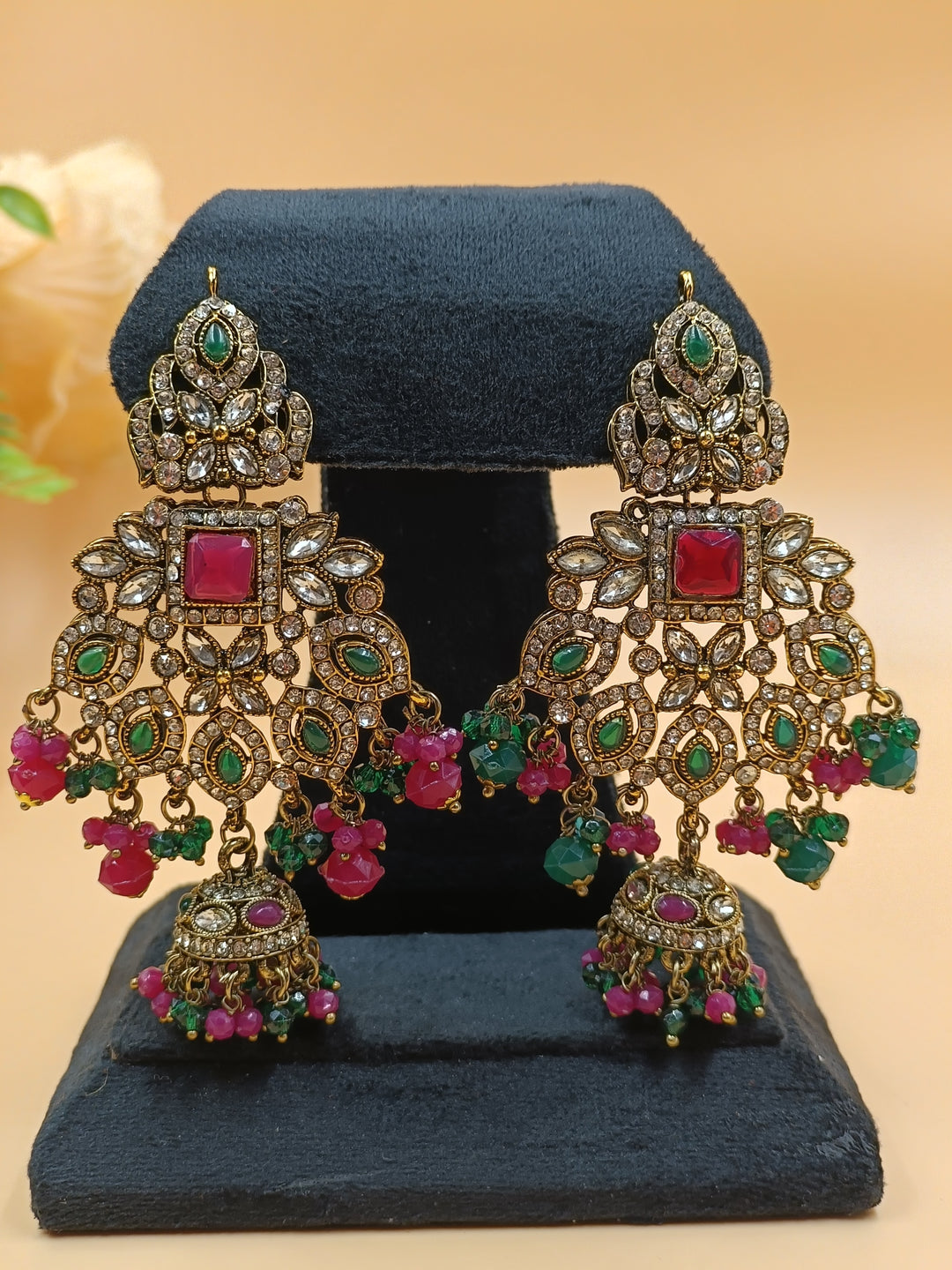 Zoha Kundan Set