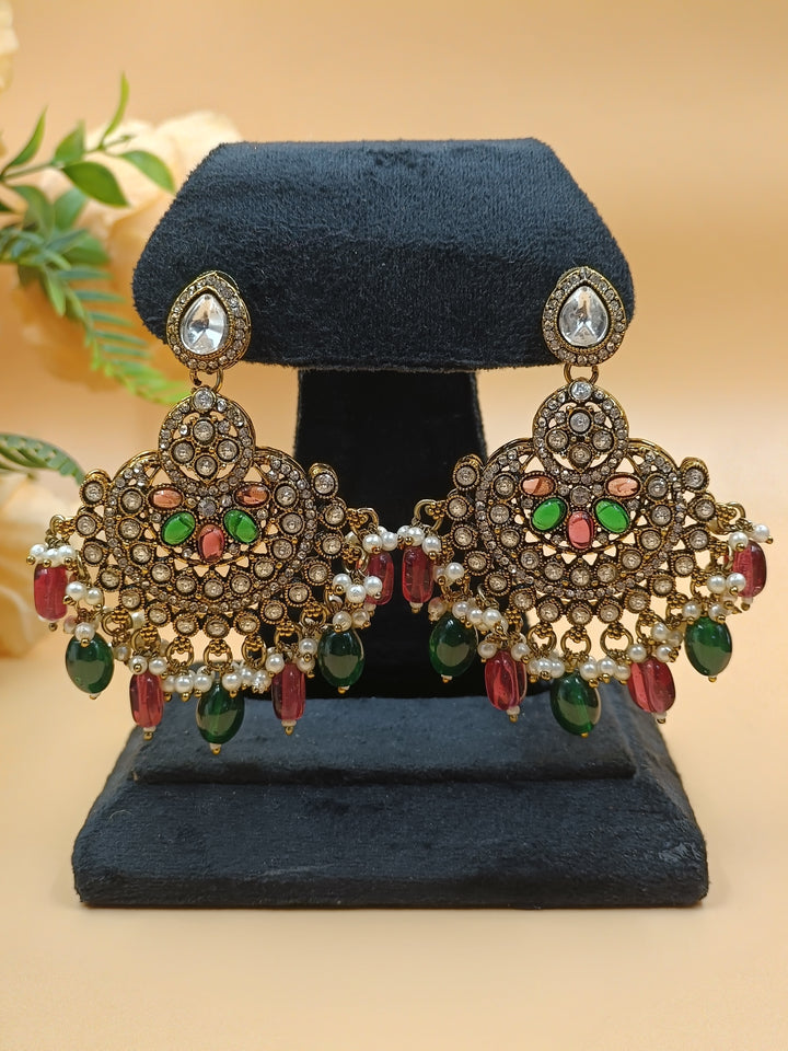 Madhuri Kundan Set