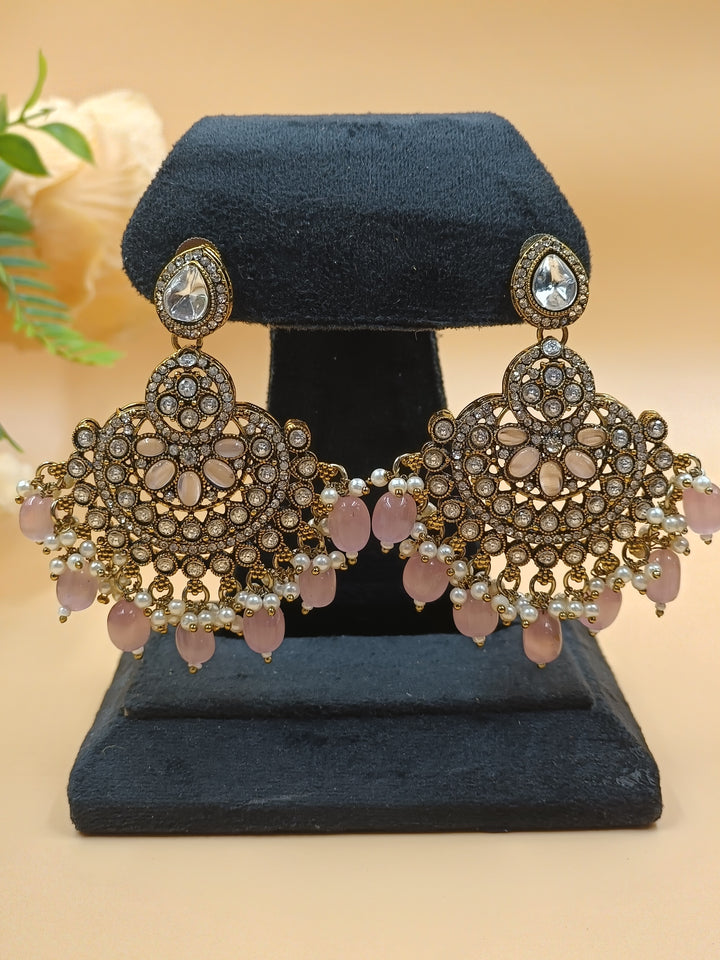 Madhuri Kundan Set