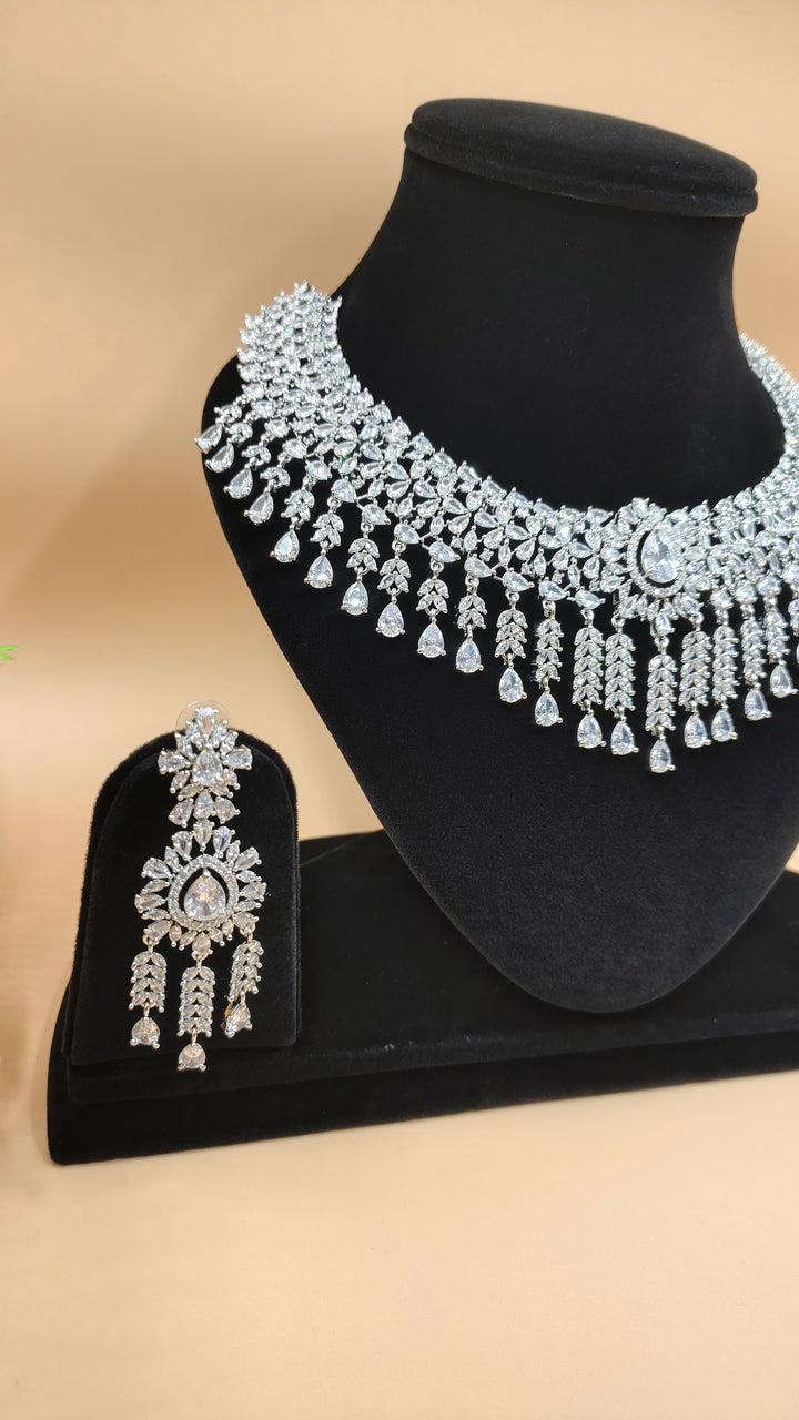 Ishita AD Set