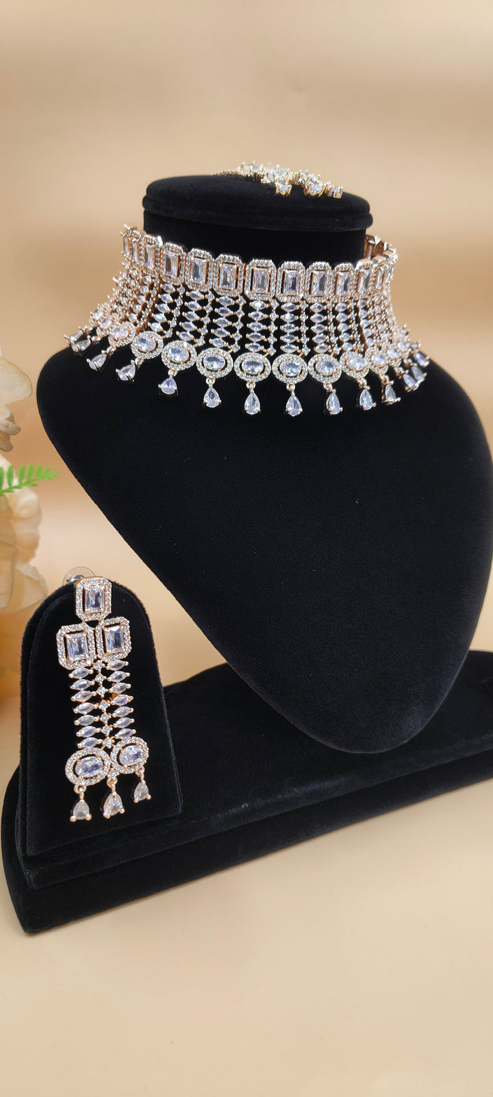 Mishka Choker AD Set