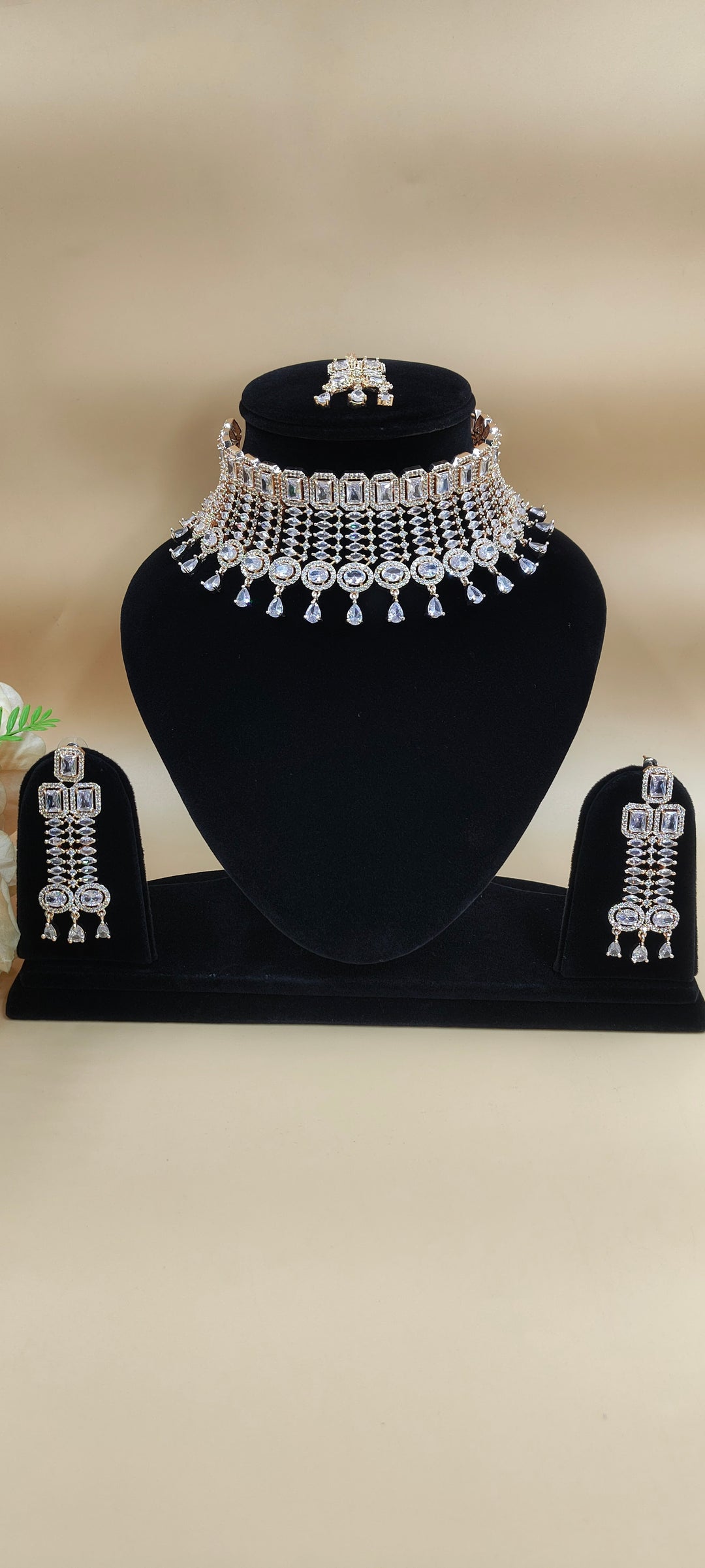Mishka Choker AD Set