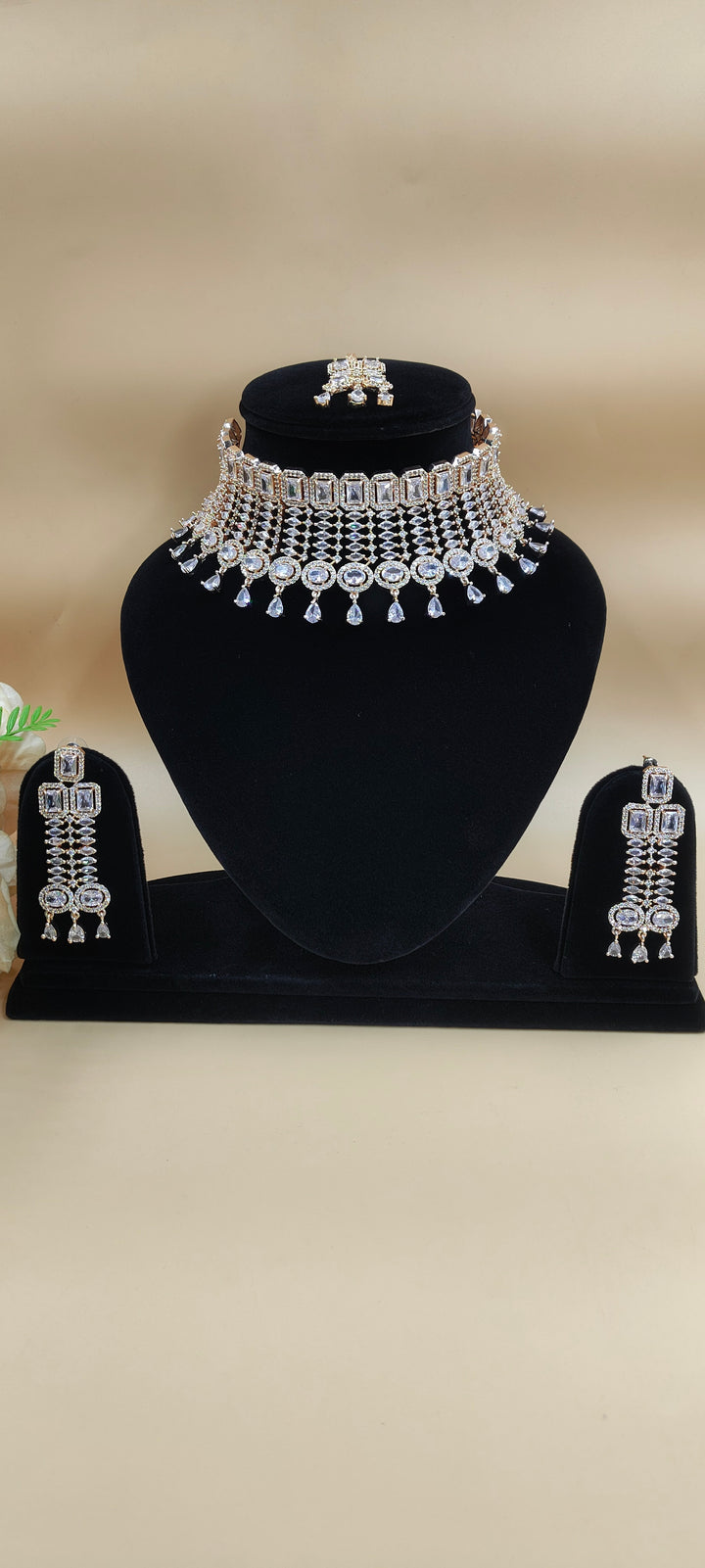 Mishka Choker AD Set