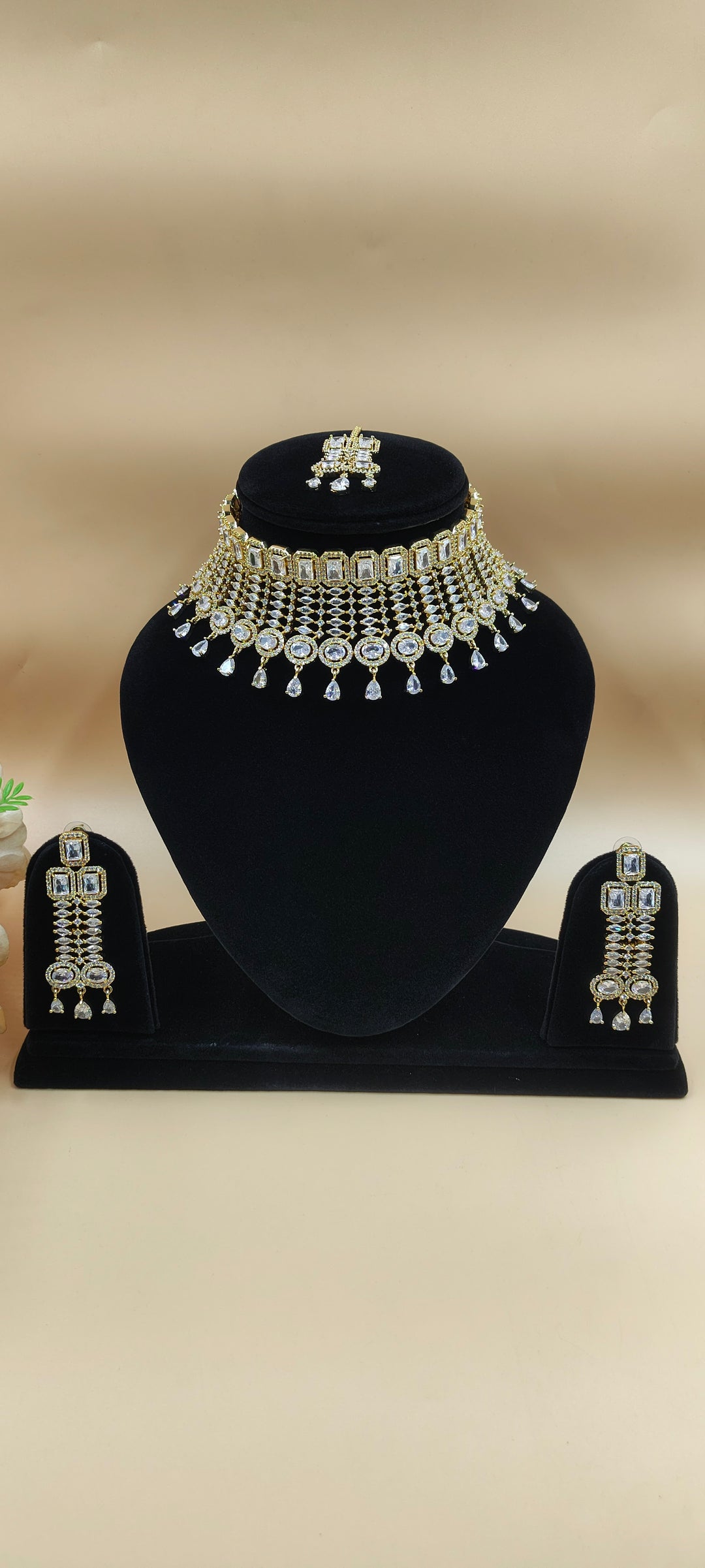 Mishka Choker AD Set