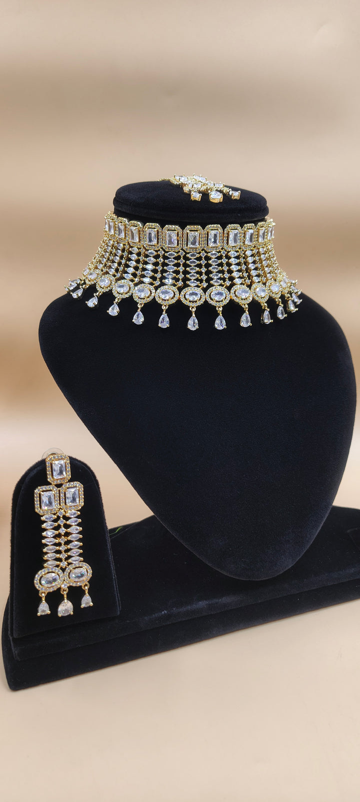 Mishka Choker AD Set