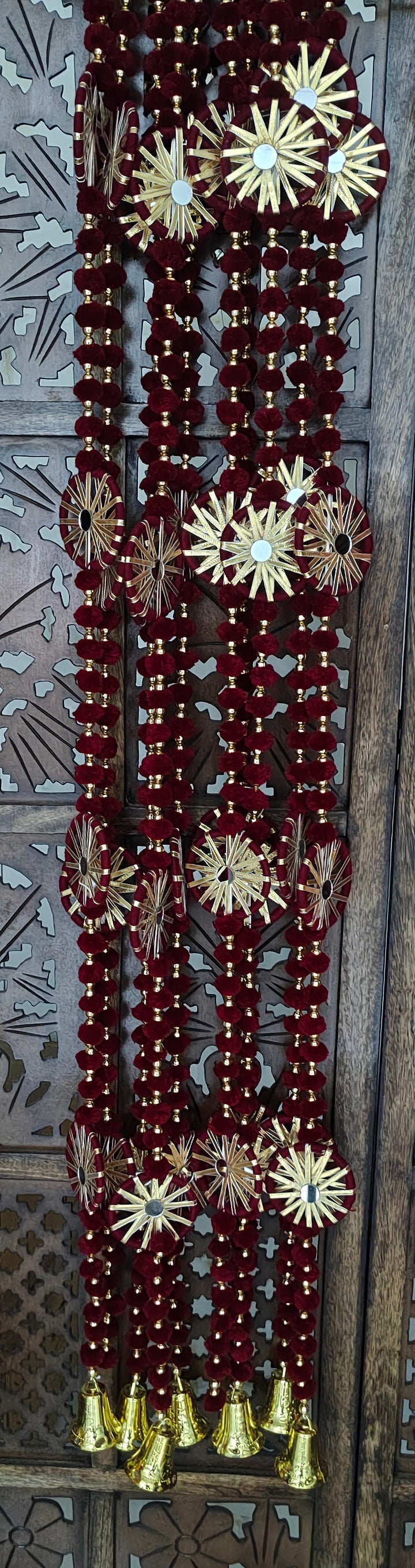 Pom Pom Garland With Chakri (Pack of 5 Strings)